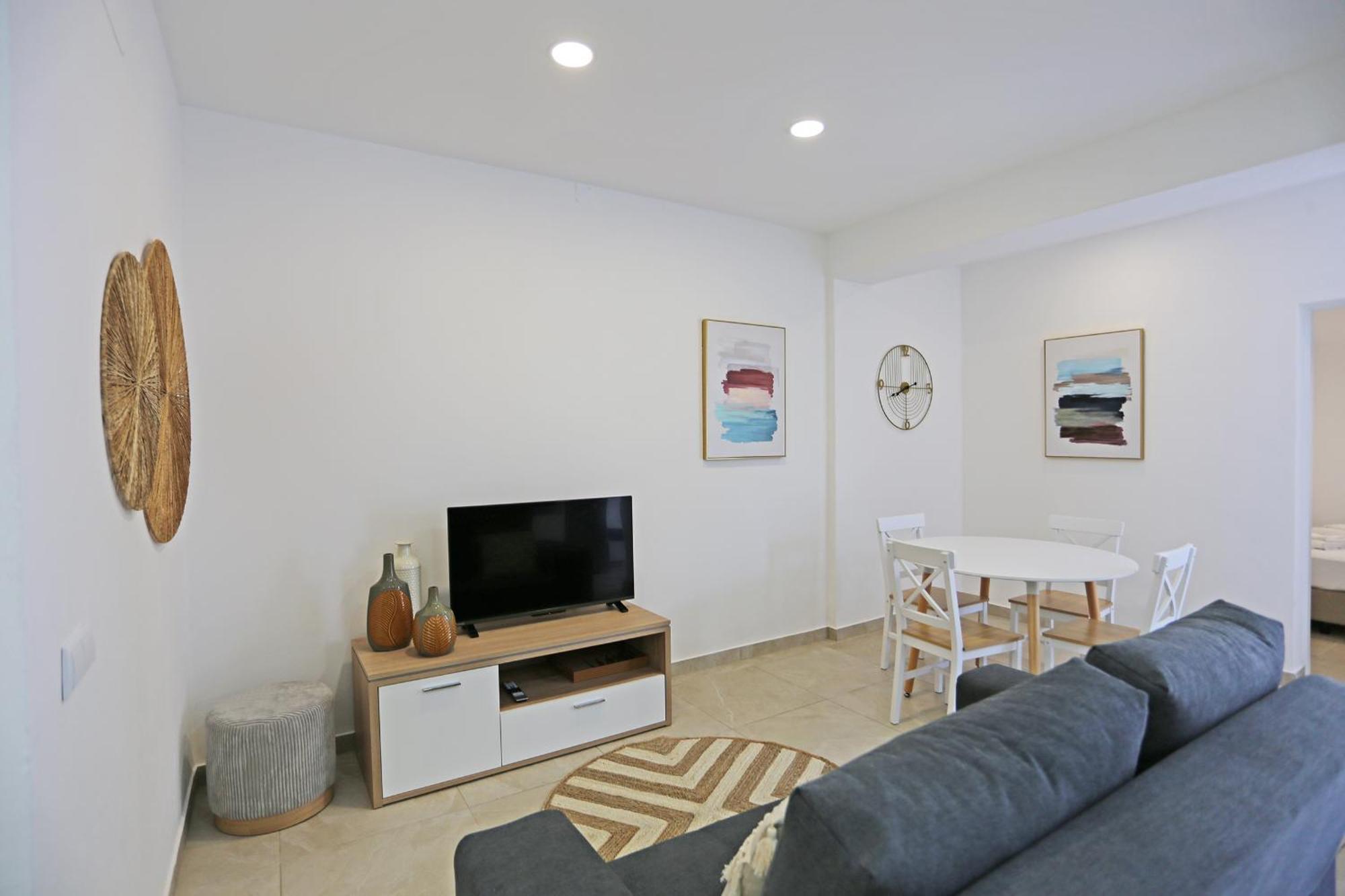 Apartment B88 - Mendonca Street